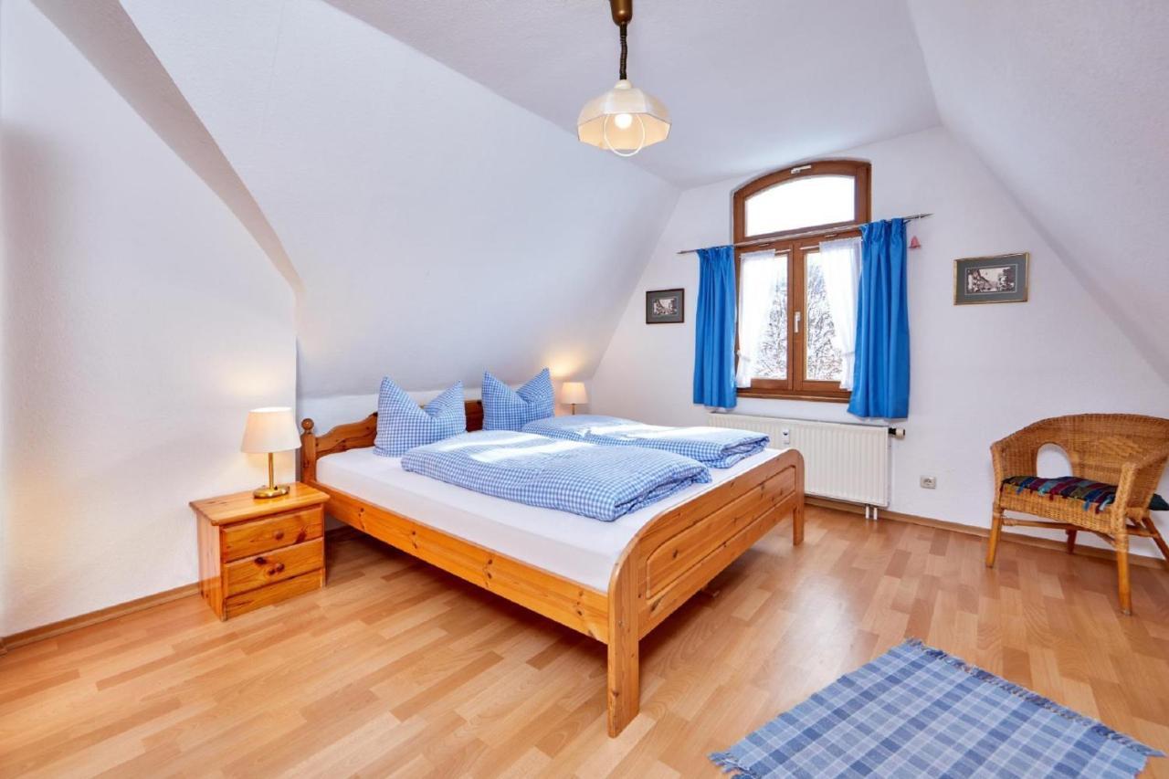 Apartments Alte Villa ガルミッシュ・パルテンキルヒェン エクステリア 写真